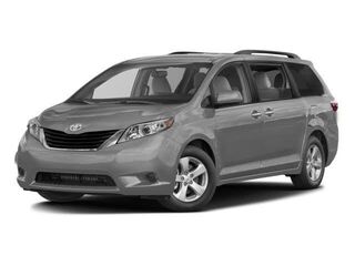 2017 Toyota Sienna LE 7-Passenger Auto Access Seat
