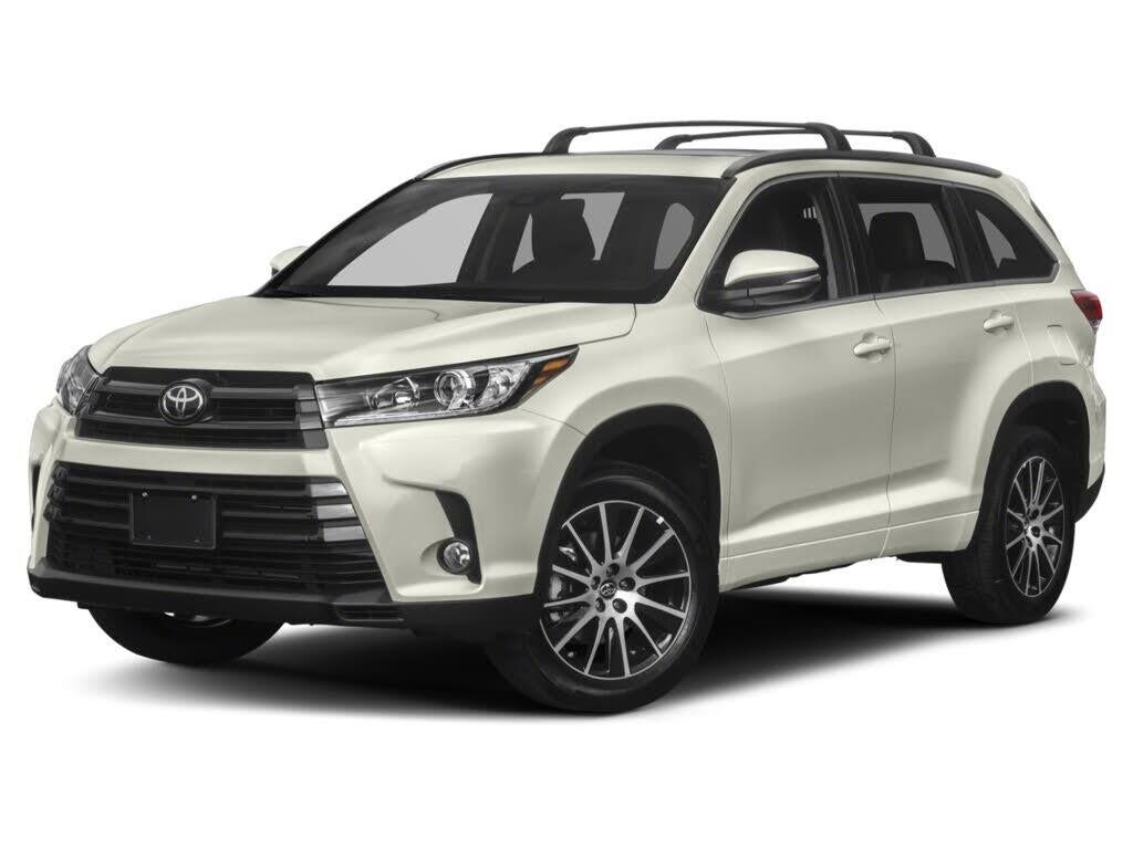 2019 Toyota Highlander SE — photo 1 of 1