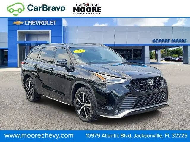 2022 Toyota Highlander XSE