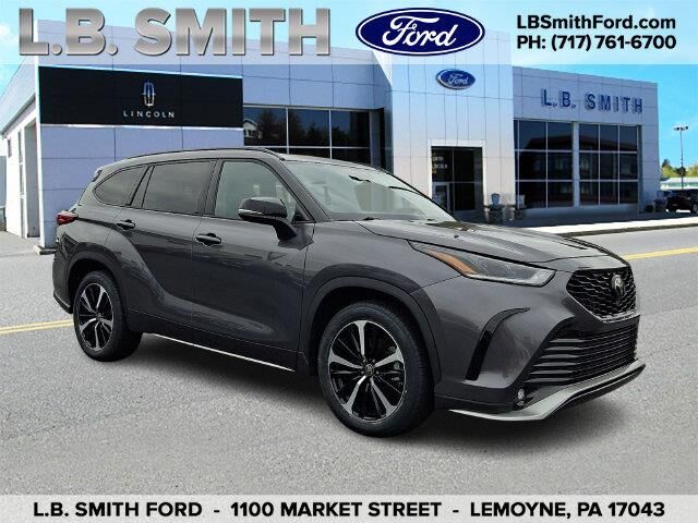 2022 Toyota Highlander XSE