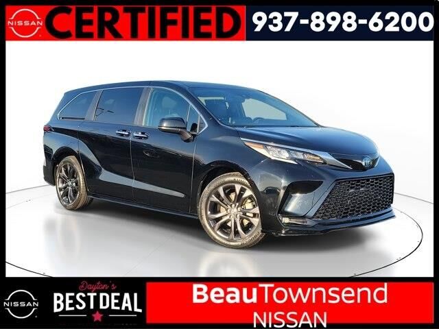 2023 Toyota Sienna XSE 7-Passenger