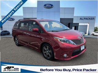 2017 Toyota Sienna SE 8-Passenger