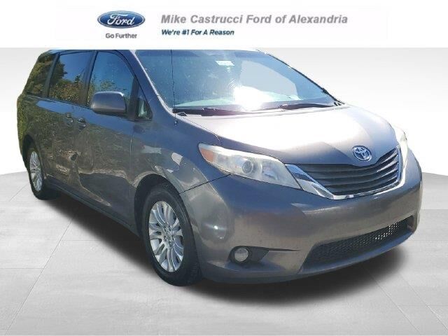 2011 Toyota Sienna XLE 8-Passenger