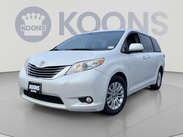 2016 Toyota Sienna Limited 7-Passenger