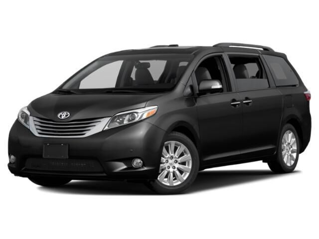 2015 Toyota Sienna XLE 7-Passenger Auto Access Seat