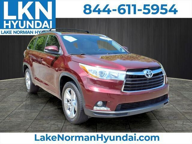 2015 Toyota Highlander Limited — photo 1 of 33