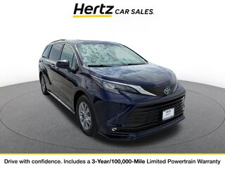2025 Toyota Sienna XLE