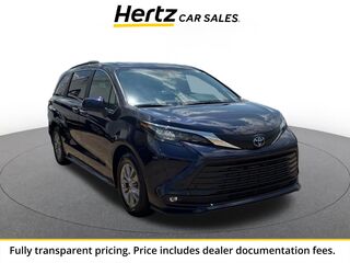 2025 Toyota Sienna XLE