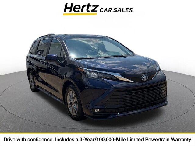 2025 Toyota Sienna XLE