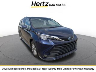 2025 Toyota Sienna XLE
