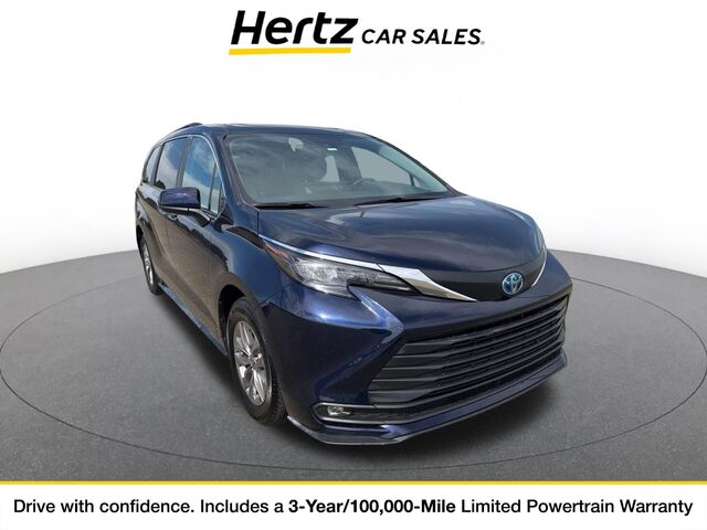 2025 Toyota Sienna XLE