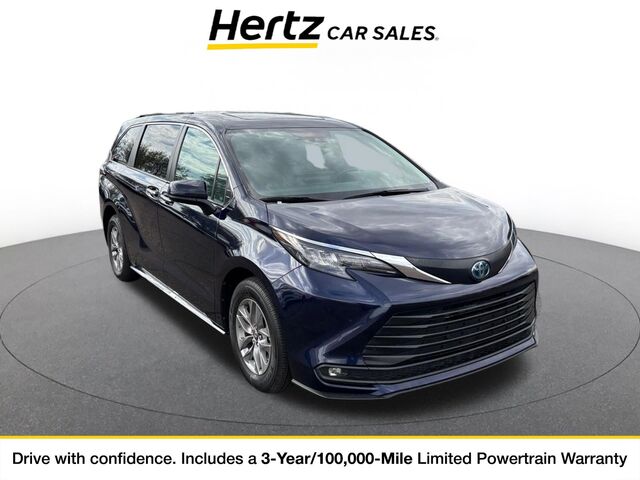 2025 Toyota Sienna XLE