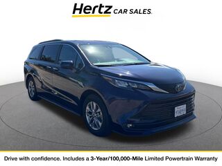 2025 Toyota Sienna XLE