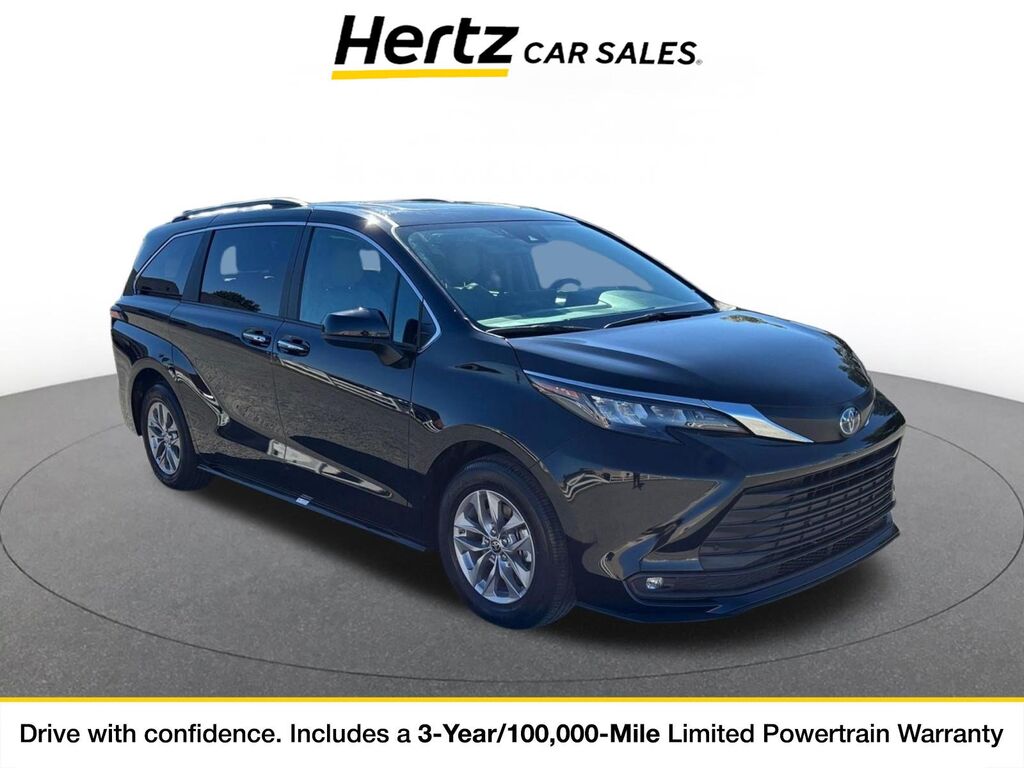 2025 Toyota Sienna XLE — photo 1 of 1