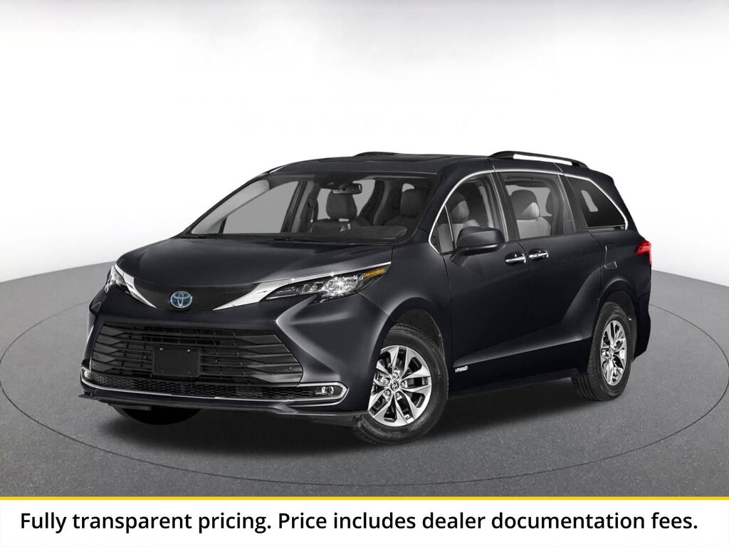 2024 Toyota Sienna XLE — photo 1 of 1