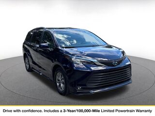 2025 Toyota Sienna XLE