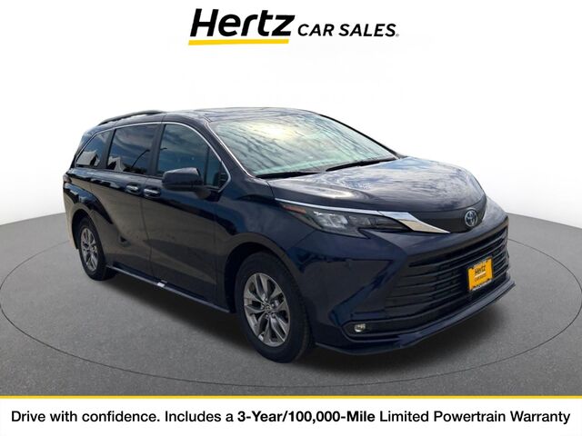 2025 Toyota Sienna XLE