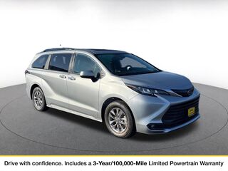 2025 Toyota Sienna XLE
