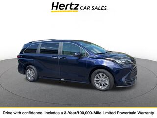 2025 Toyota Sienna XLE