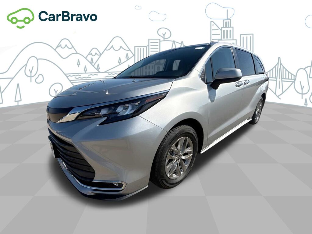 2024 Toyota Sienna XLE — photo 1 of 7
