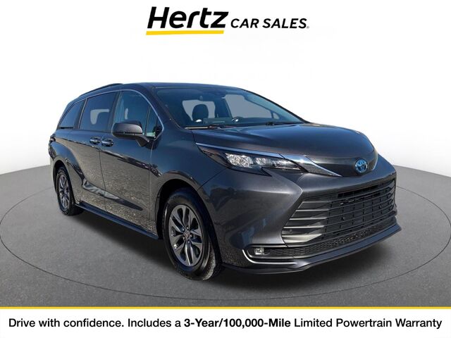 2025 Toyota Sienna XLE