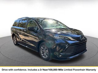 2025 Toyota Sienna XLE