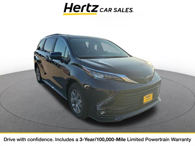 2025 Toyota Sienna XLE
