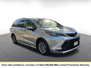 2024 Toyota Sienna XLE