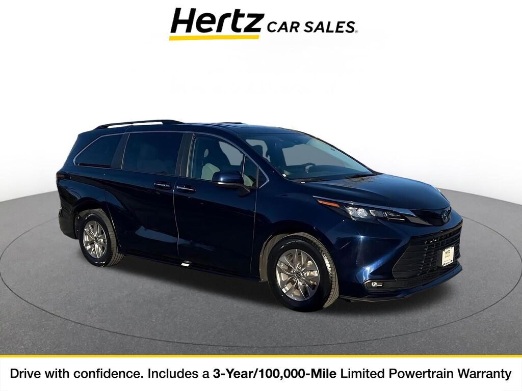 2025 Toyota Sienna XLE — photo 1 of 1