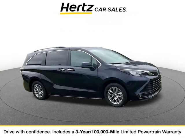 2025 Toyota Sienna XLE