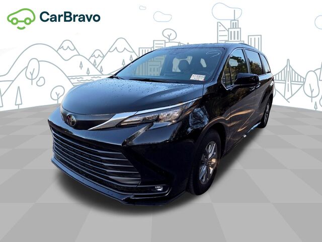2026 Toyota Sienna XLE