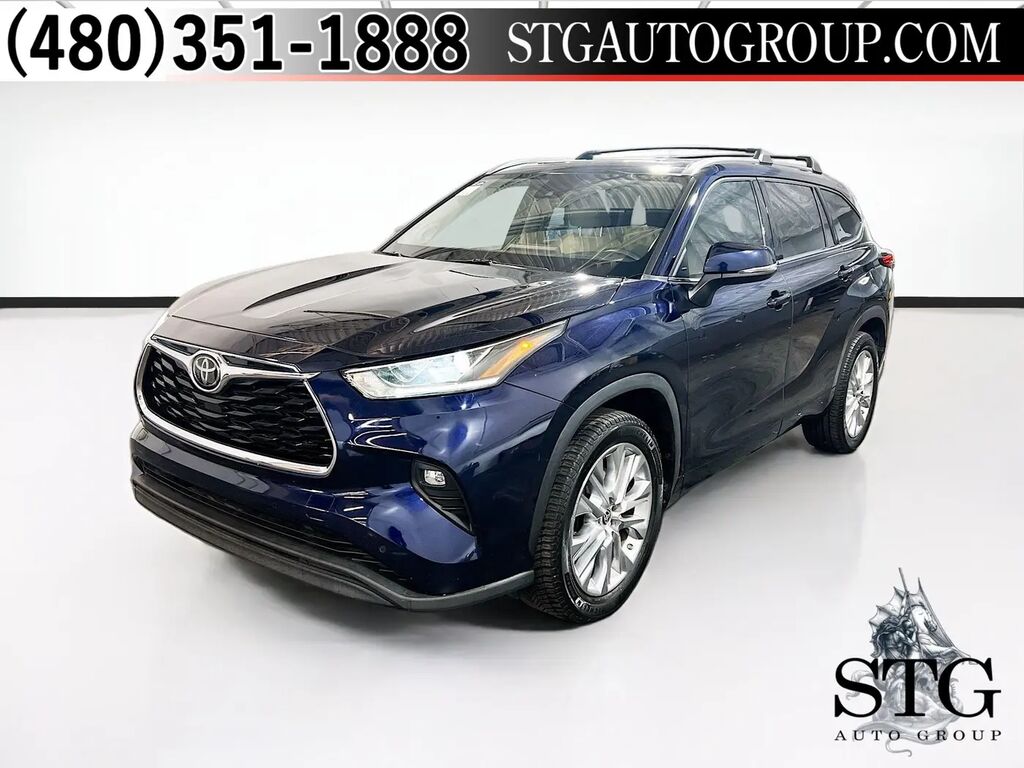 2021 Toyota Highlander Limited — photo 1 of 13