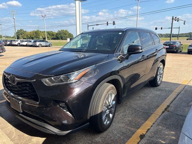 2021 Toyota Highlander Limited