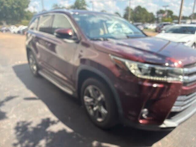 2019 Toyota Highlander Limited Platinum