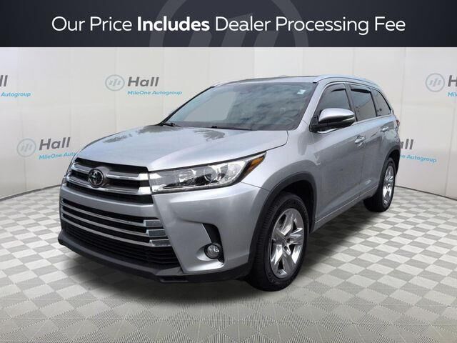 2018 Toyota Highlander Limited — photo 1 of 26