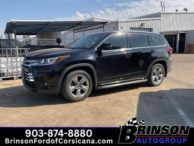 2017 Toyota Highlander Limited