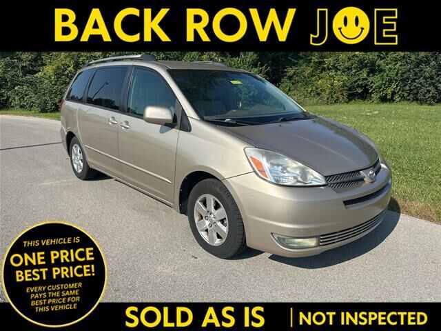 2004 Toyota Sienna XLE 7 Passenger — photo 1 of 13