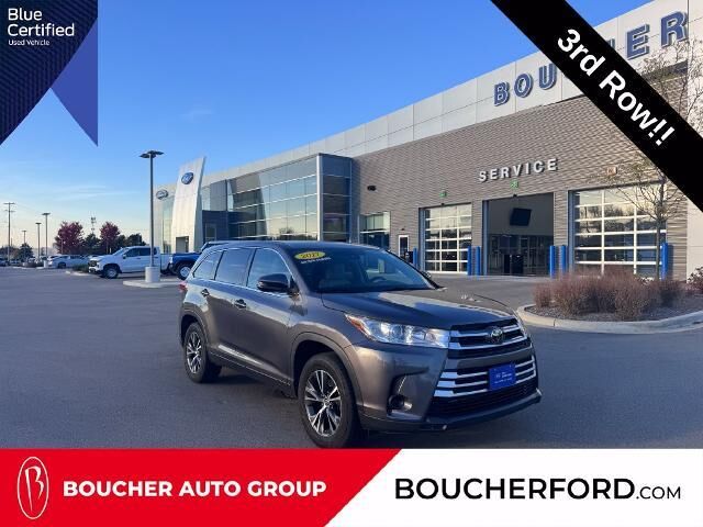 2017 Toyota Highlander LE