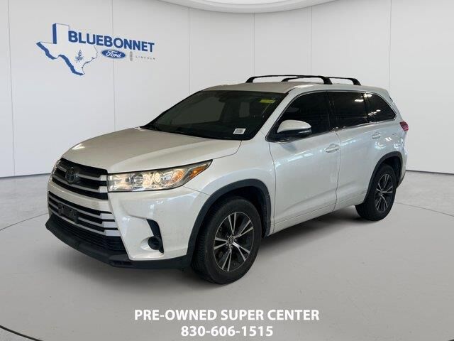 2017 Toyota Highlander LE