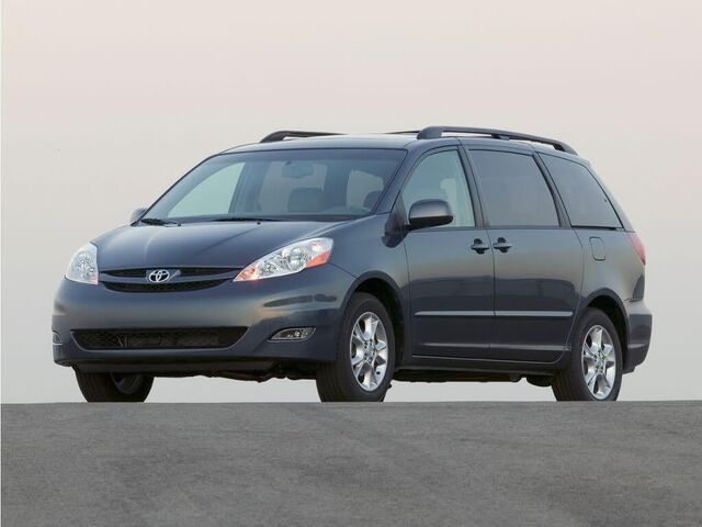 2007 Toyota Sienna CE 7-Passenger