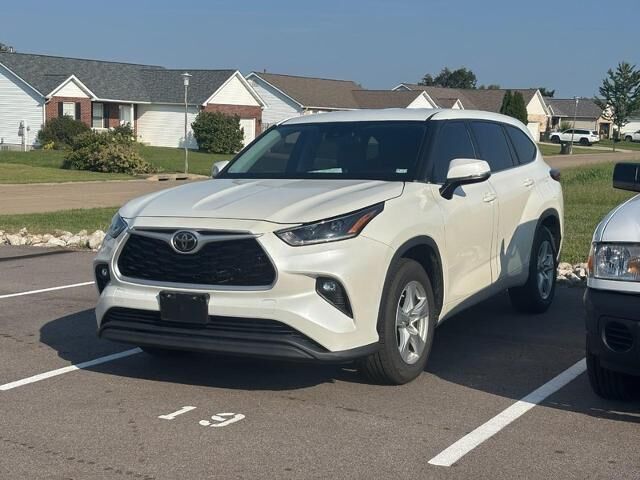 2021 Toyota Highlander LE