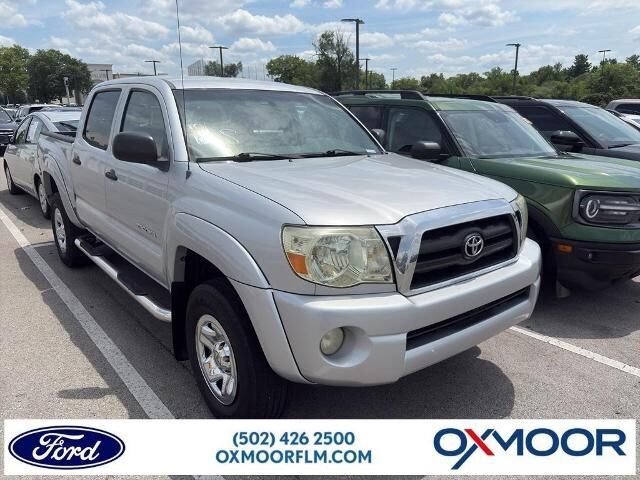 2006 Toyota Tacoma PreRunner V6 — photo 1 of 13