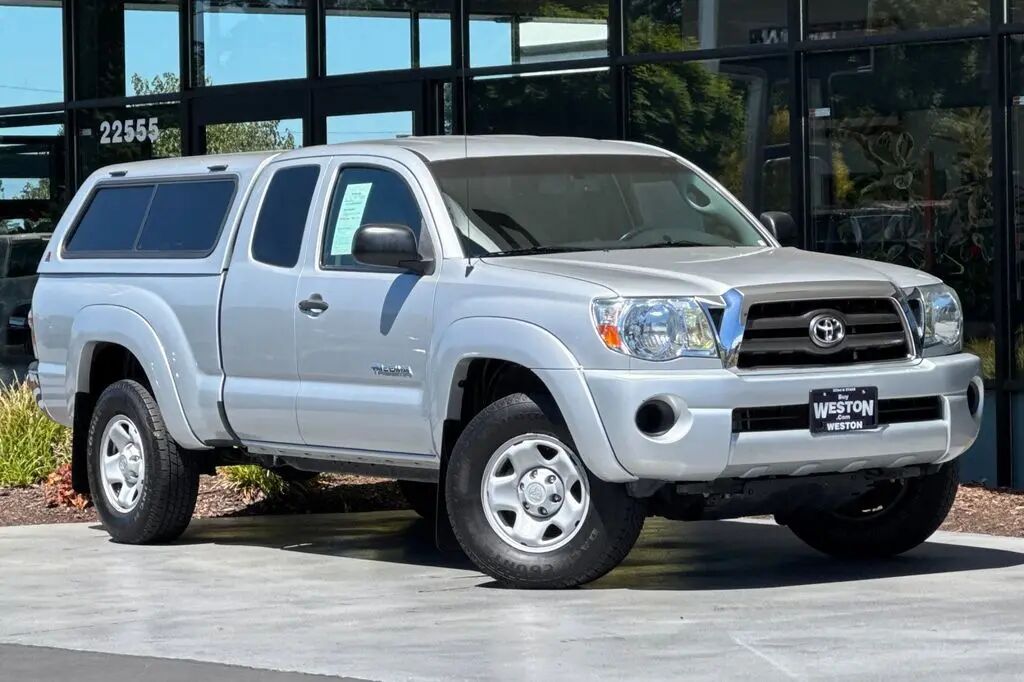 2009 Toyota Tacoma PreRunner — photo 1 of 36