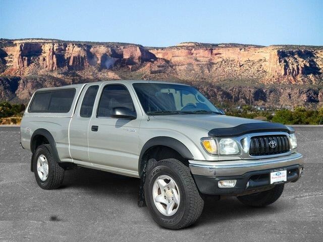 2004 Toyota Tacoma V6 — photo 1 of 26