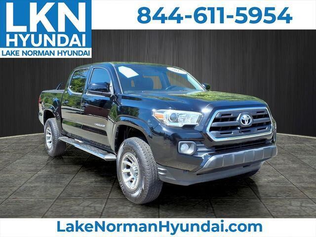 2017 Toyota Tacoma SR5