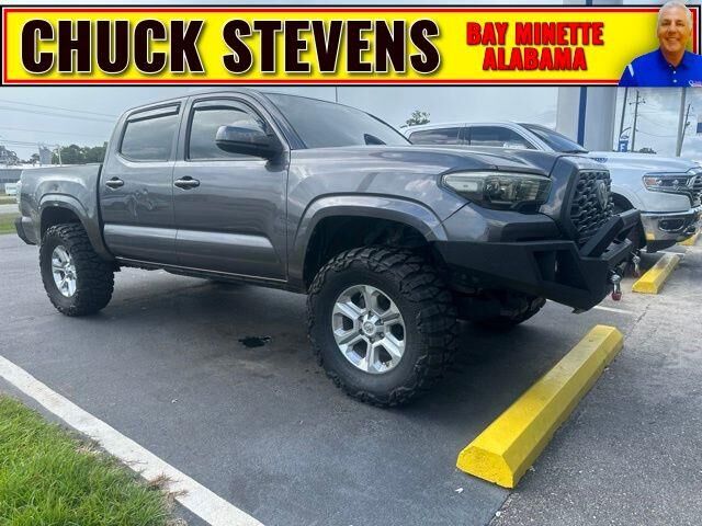 2017 Toyota Tacoma SR — photo 1 of 13