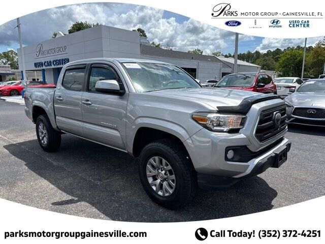 2018 Toyota Tacoma SR5 — photo 1 of 13