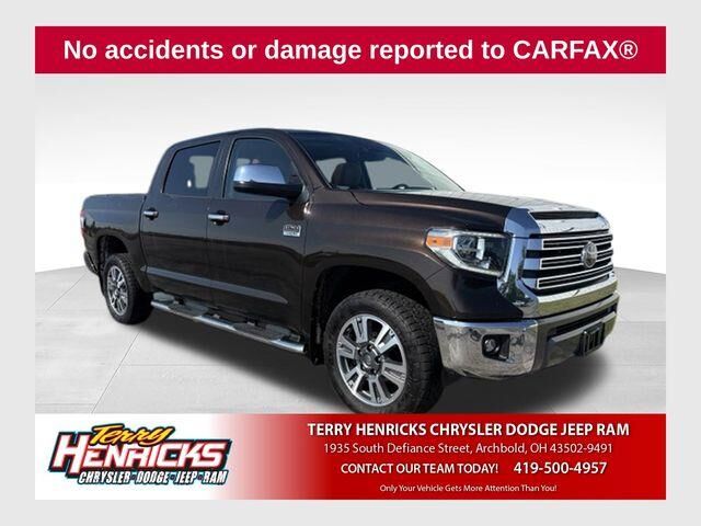 2020 Toyota Tundra Platinum — photo 1 of 12