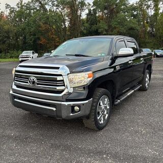 2017 Toyota Tundra 4WD 1794 5.7L V8