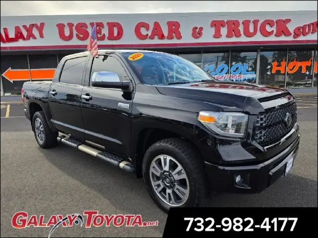 2020 Toyota Tundra Platinum — photo 1 of 13
